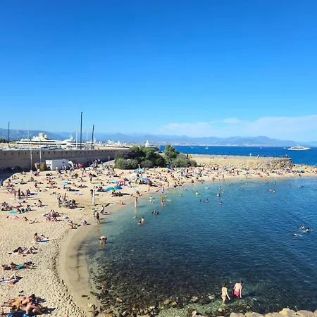 2 Pieces Au Coeur Du Vieil Appartement Antibes