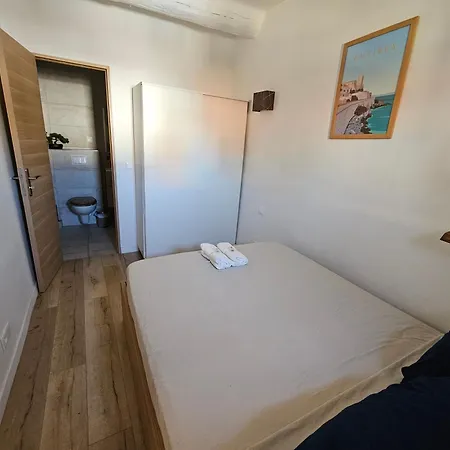 2 Pieces Au Coeur Du Vieil Appartement