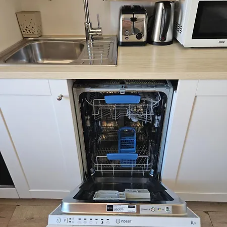 Appartement 2 Pieces Au Coeur Du Vieil Antibes