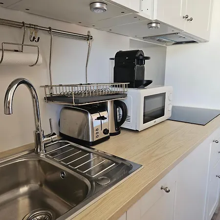 2 Pieces Au Coeur Du Vieil *