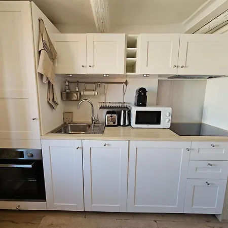 2 Pieces Au Coeur Du Vieil Appartement